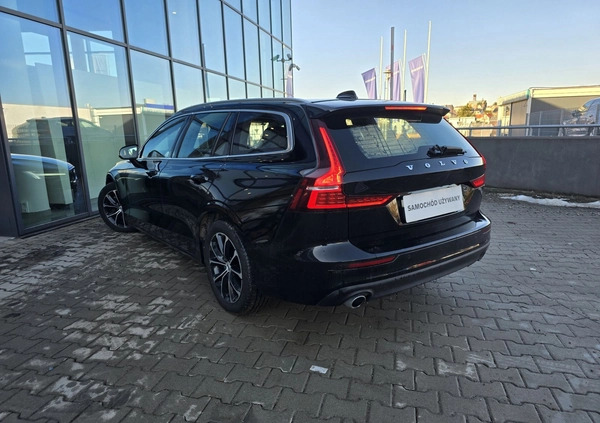 Volvo V60 cena 113900 przebieg: 141295, rok produkcji 2020 z Różan małe 326